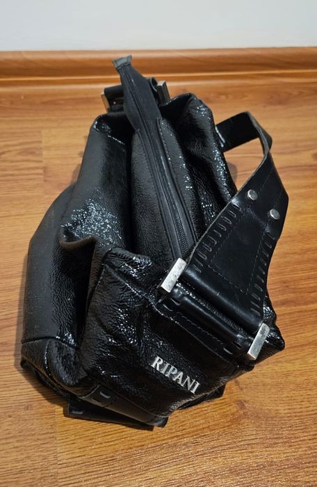 сумка   кожанная RIPANI