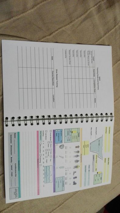 Dive log / scuba diving log book