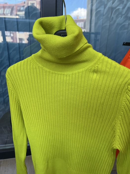 Рипсено поло ZARA