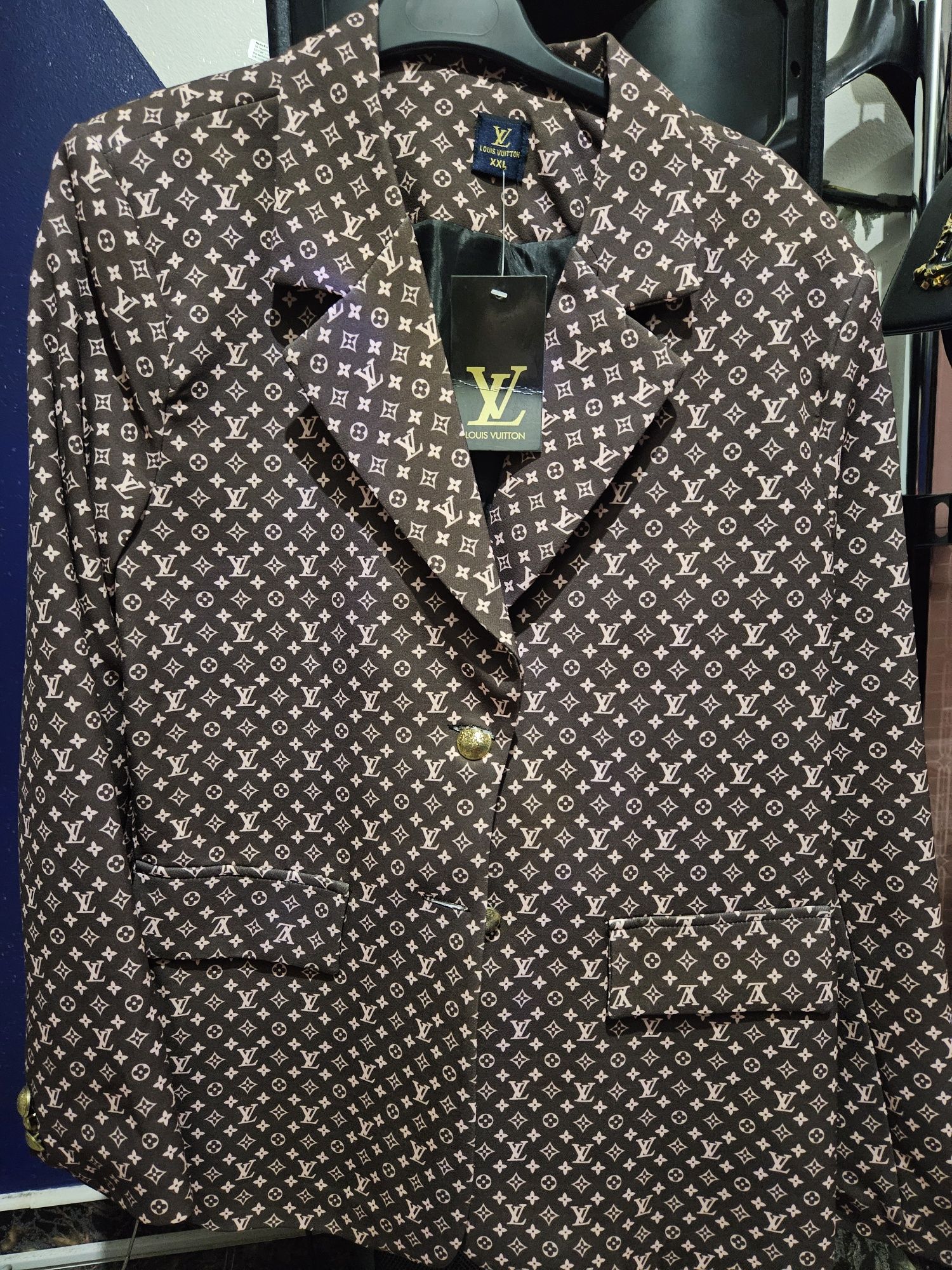Sacouri damă S,L,XL, XXL