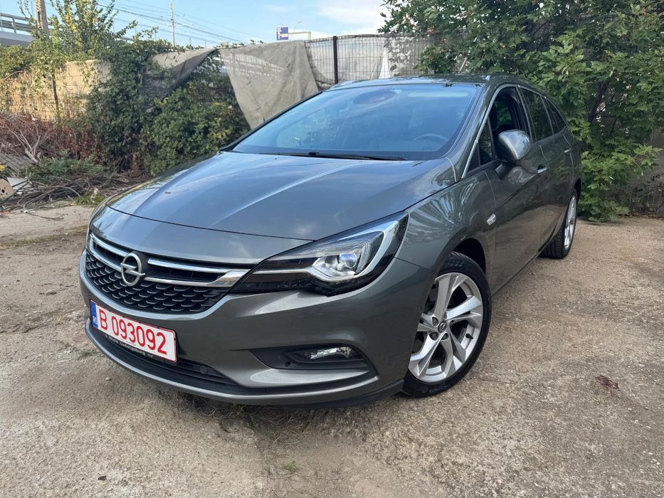 Opel Astra 1,6 136 Cai Innovation Led Matrix piele navi mare incalzire sc f/spate