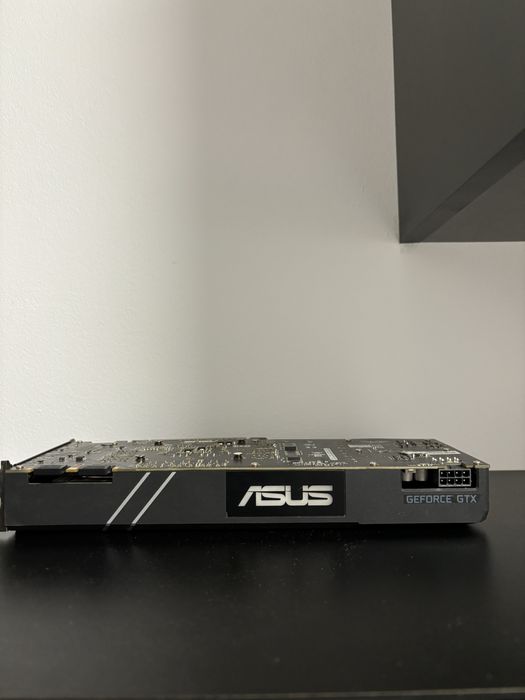 Placa video GTX 1070 ti