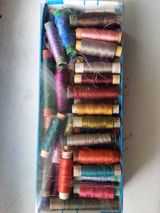 Конци копринени ~70 бр.