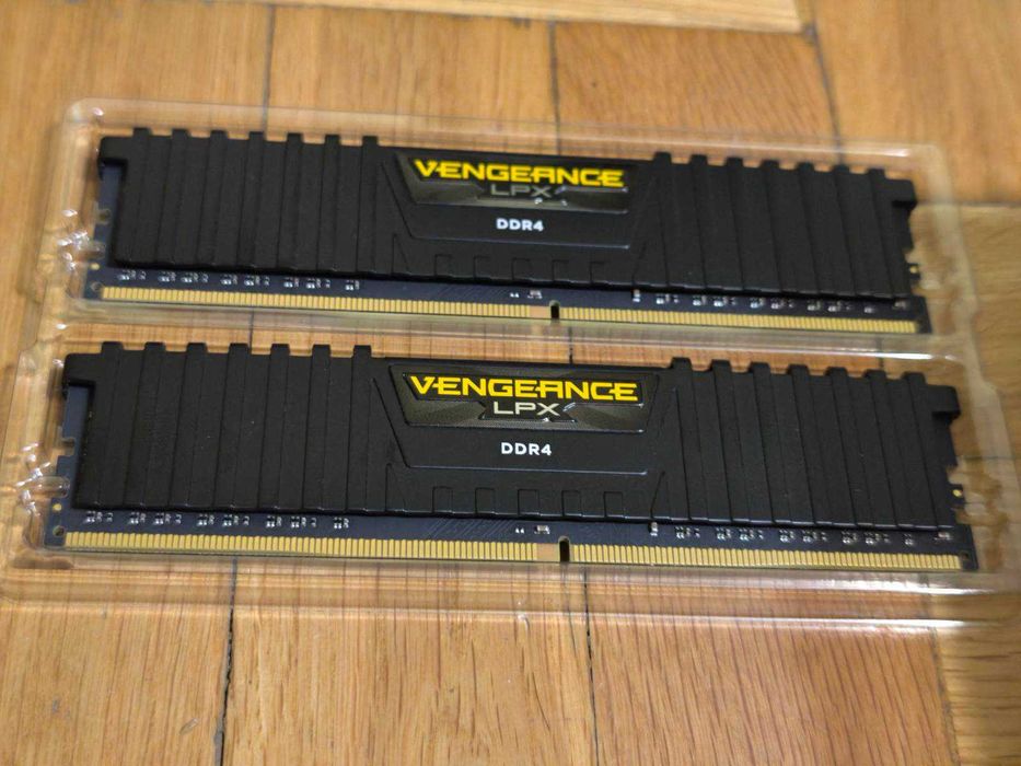 16GB (2x8) DDR4 Corsair Vengance LPX, 3600Mhz, CL18
