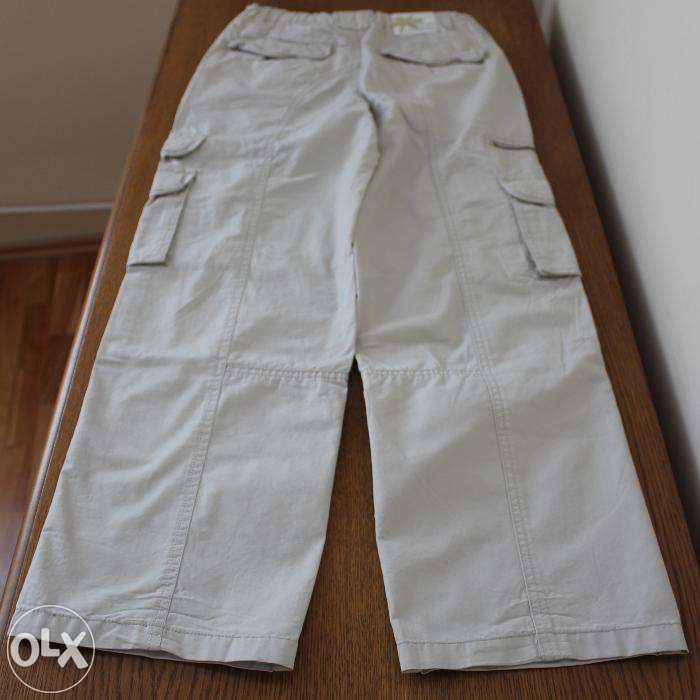 Pantaloni YCC 214 noi - 12 ani (1. 50 cm) + cadou