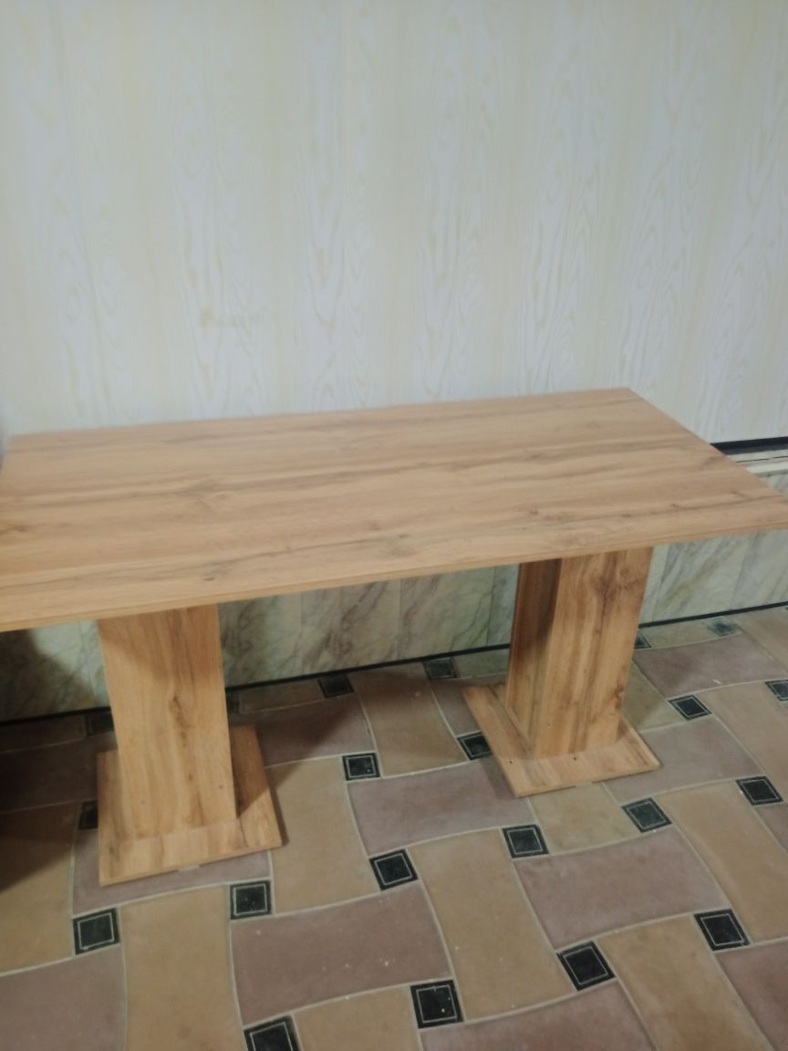 Mebel yangi holatda