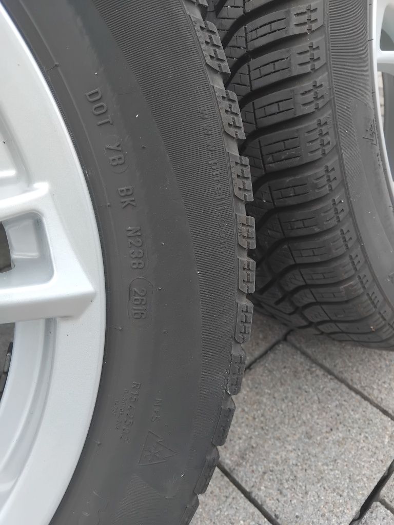 Лети джанти 4бр, със зимни гуми 205/55/16 джанти 65j×15H2/ 5×112 за Se