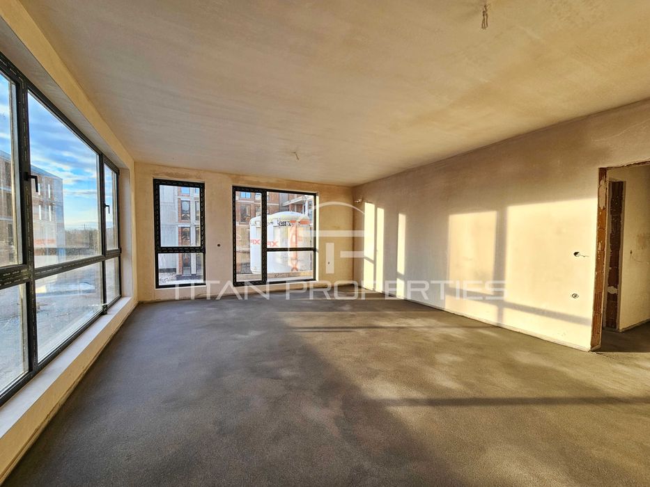 Продава се Тристаен апартамент в Пловдив, Остромила - 115 кв.м за 1259 €/кв.м - Снимка #1