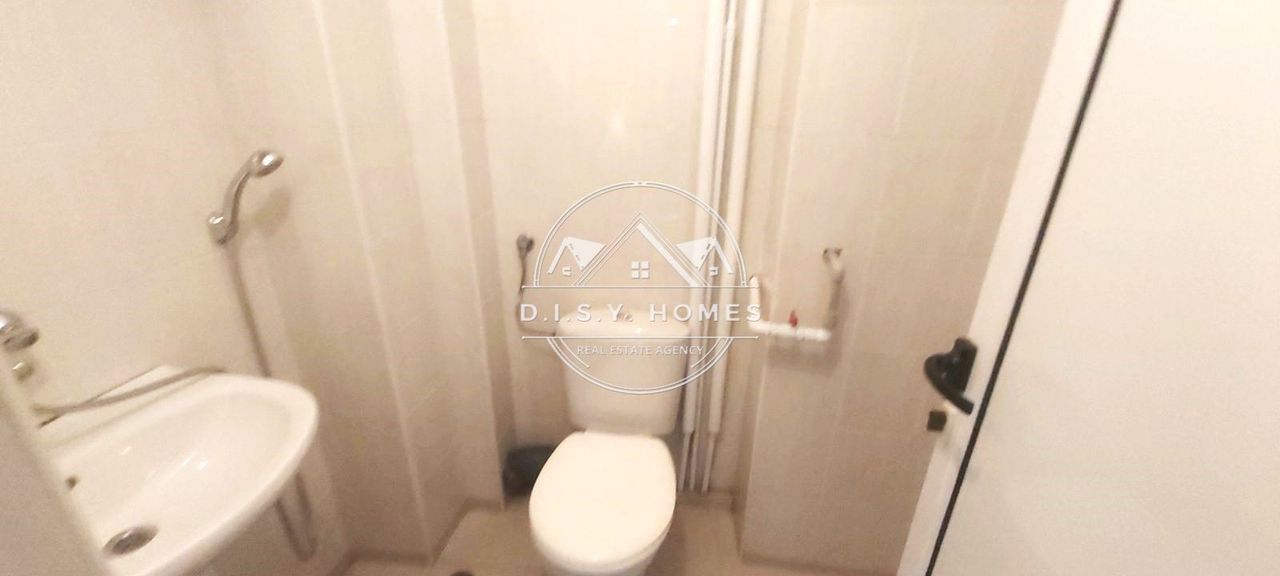 Продава се Тристаен апартамент в Габрово, Център - 53 кв.м за 850 €/кв.м - Снимка #6