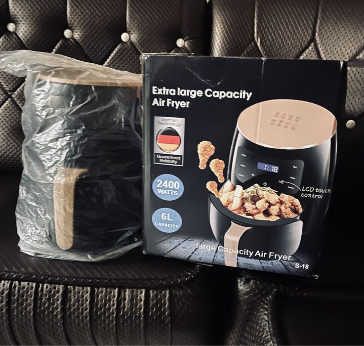 Air Fryer,este nou nefolosit