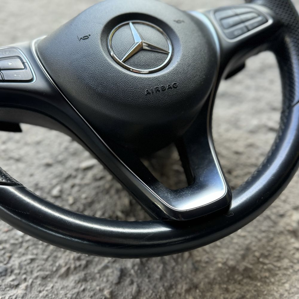 Волан за мерцедес ц класа в205 / volan za mercedes w205