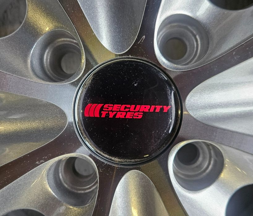 Roata completa 165R13C Anvelopa Security pe Janta aliaj 5Jx13