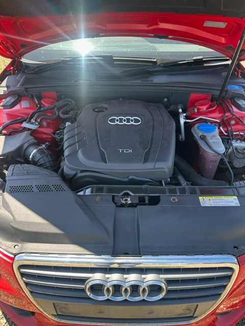 Dezmembrez Audi A4 B8 Combi 2.0 tdi tip CJC,An 2011