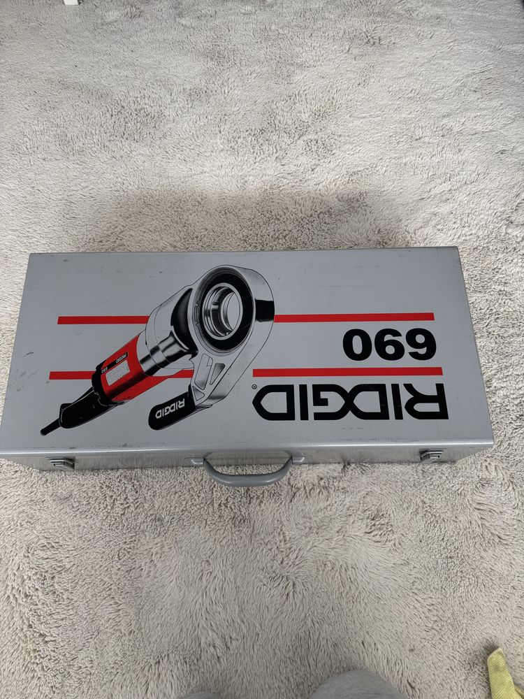 Filiera electrica ridgid de vanzare