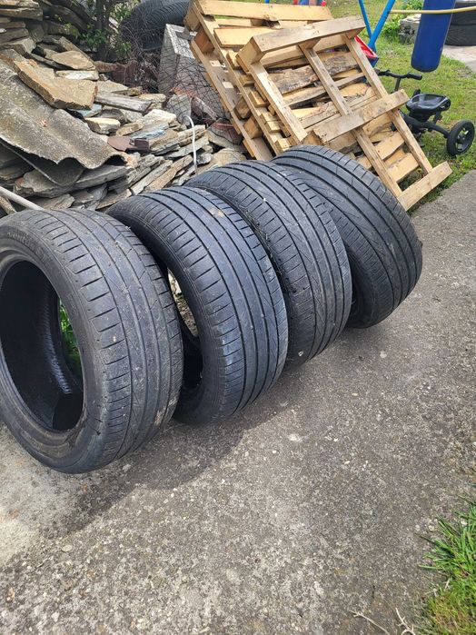 Летни гуми 245/50/18