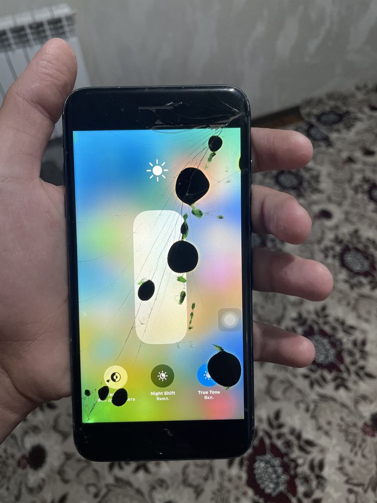 iPhone 8 plus 128gb