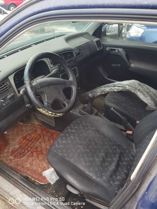 Продавам Голф 3 1.9 тди 90кс на части