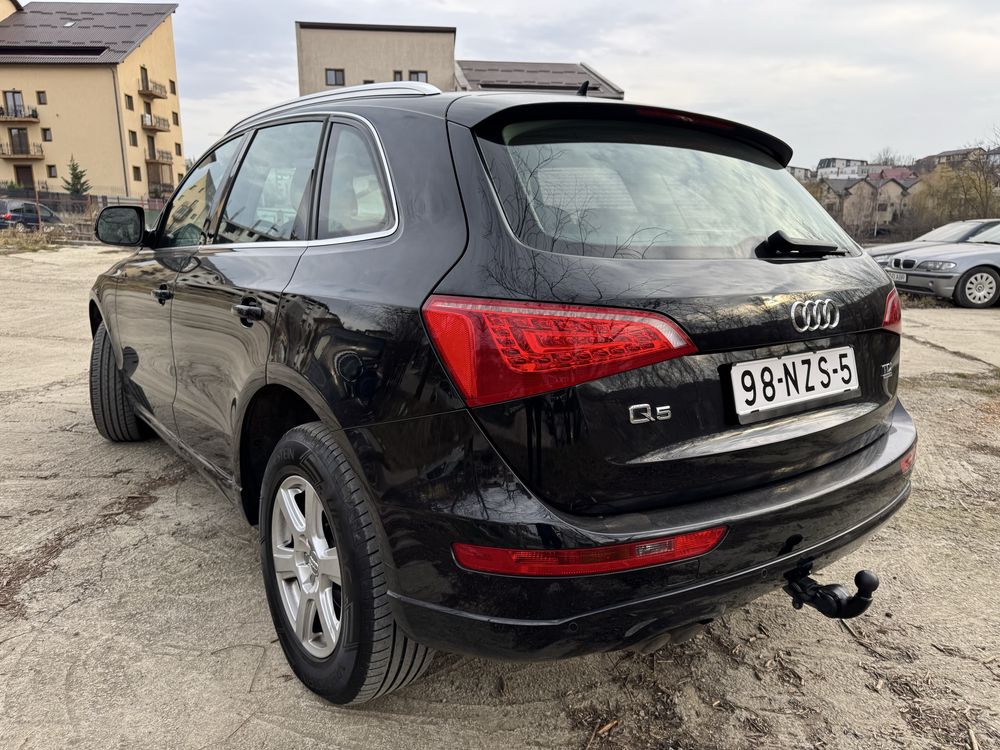 Audi Q5 Quattro Pro Line 2.0 TDI 2011 Automata Variante