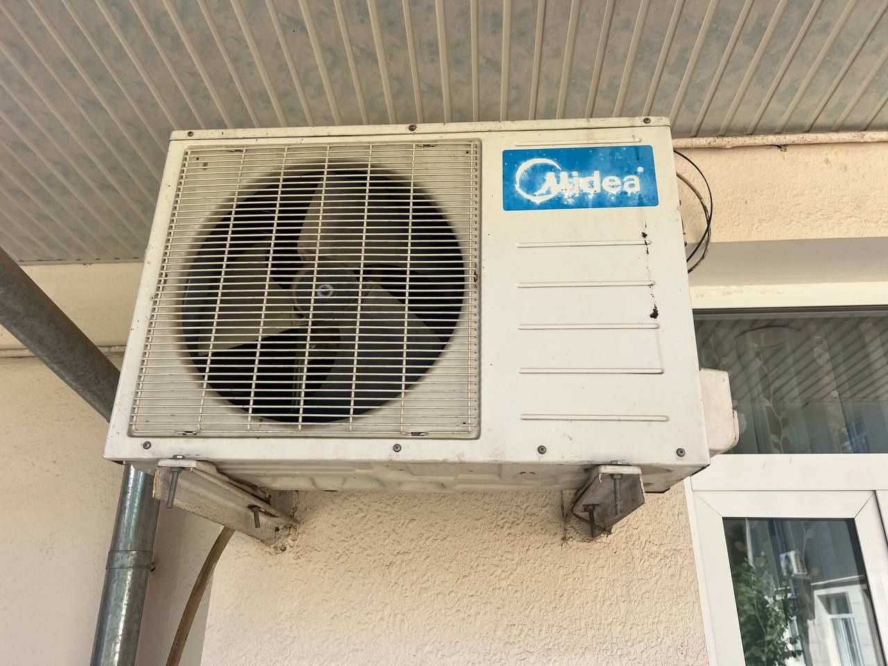 Konditsioner midea 18