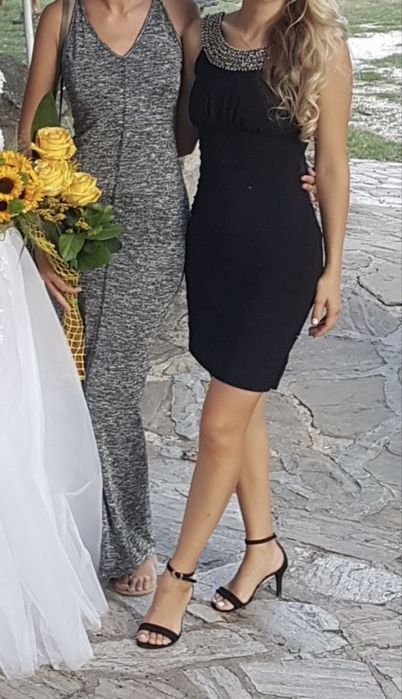 Рокля официална. Черна с маниста. Размер s/m