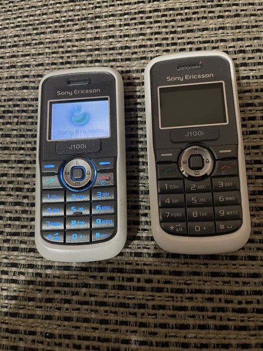 Sony Ericsson J100i , White