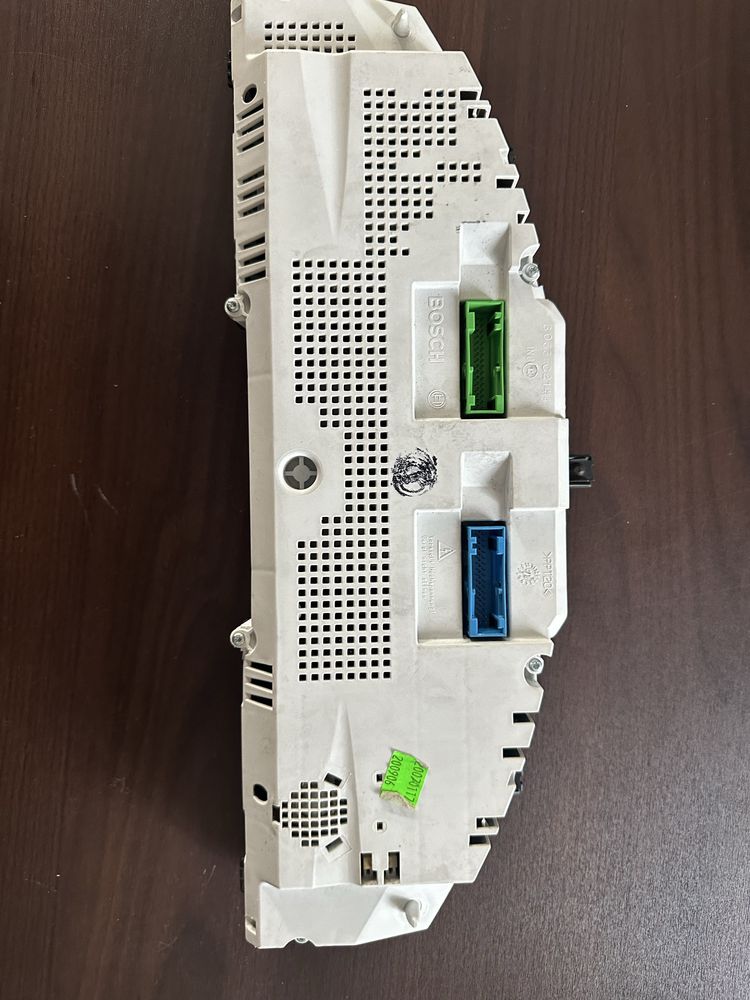Vand ceasuri bord VW Touareg 7L