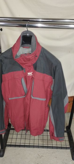Giaca antivento nouă fără eticheta material tehnic