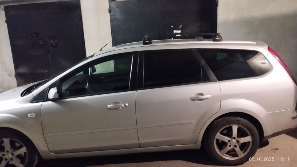 греди за таван ford Focus