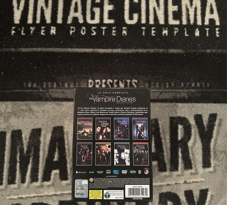 Film Serial The Vampire Diaries DVD Box Set Seasons 1-8 Original