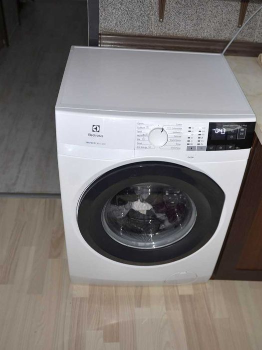 Пералня ELECTROLUX EW6F429B 9.0 kg, 1200 об/min, ИНВЕРТОРЕН МОТОР