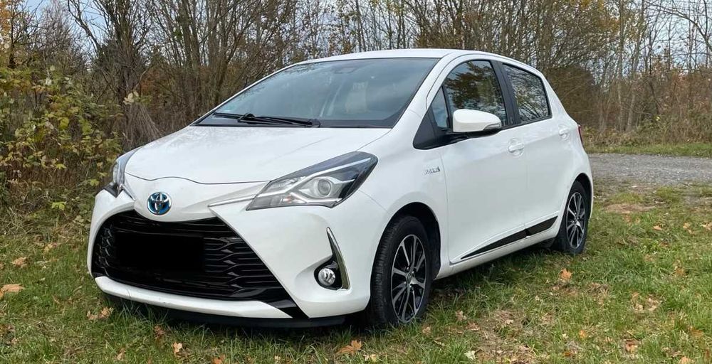Vand Toyota Yaris Hybrid XP1 1.5