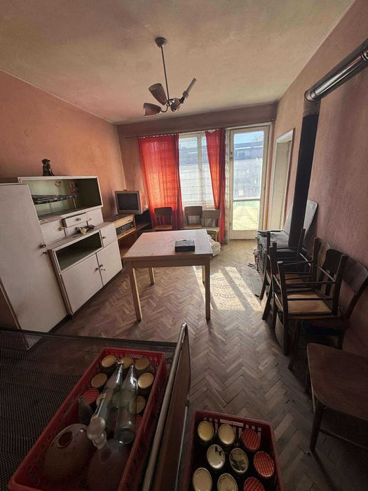 Четиристаен МОНОЛИТЕН АПАРТАМЕНТ в най-желания район на Казанлък!