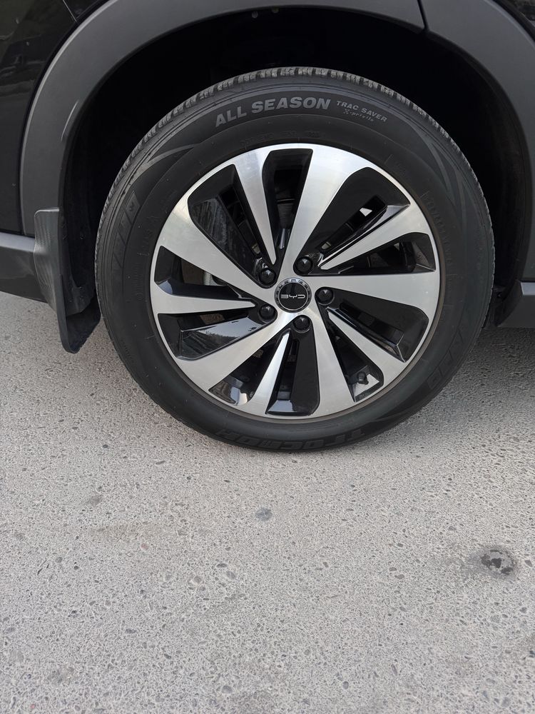 Диска балон сотилади BYD Champion 235/55R19