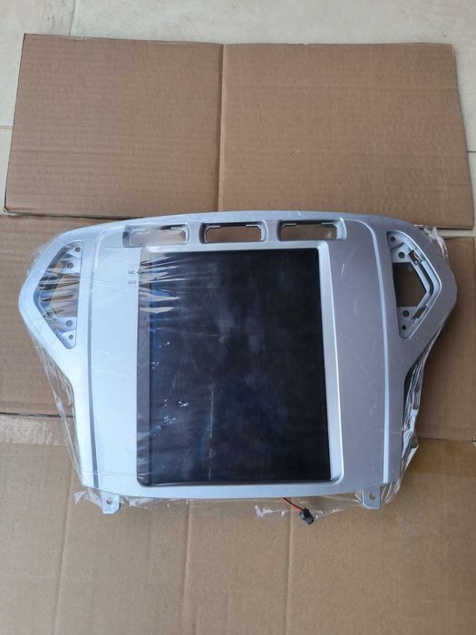 Navigatie Android Ford Mondeo Waze YouTube BT GPS casetofon