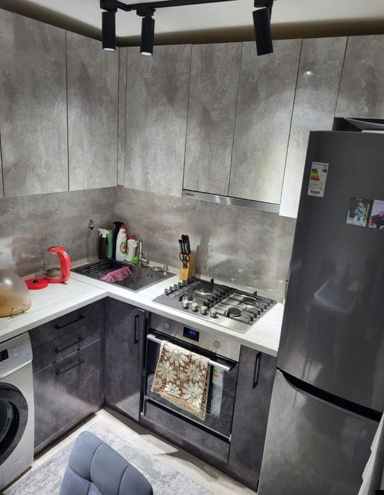 Продам отличную квартиру район Цот