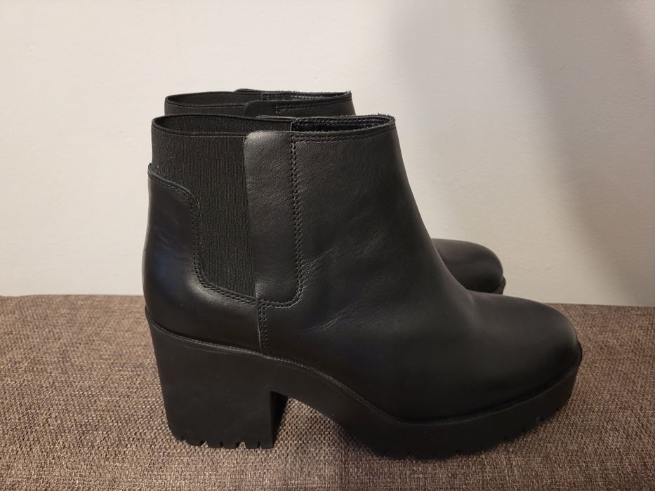 Ghete zara impecabile