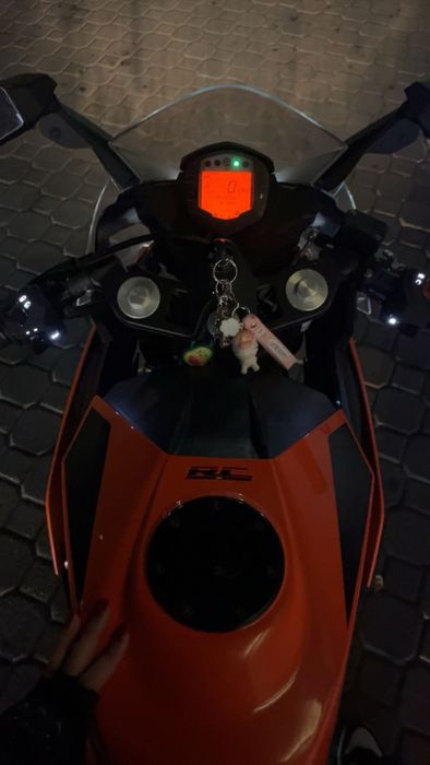 Motocicleta KTM RC125