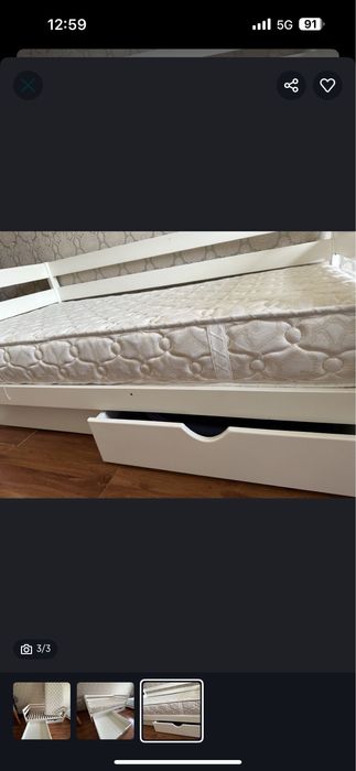 Срочно деревяная кровать детская с матрасом и 2-мя ящиками