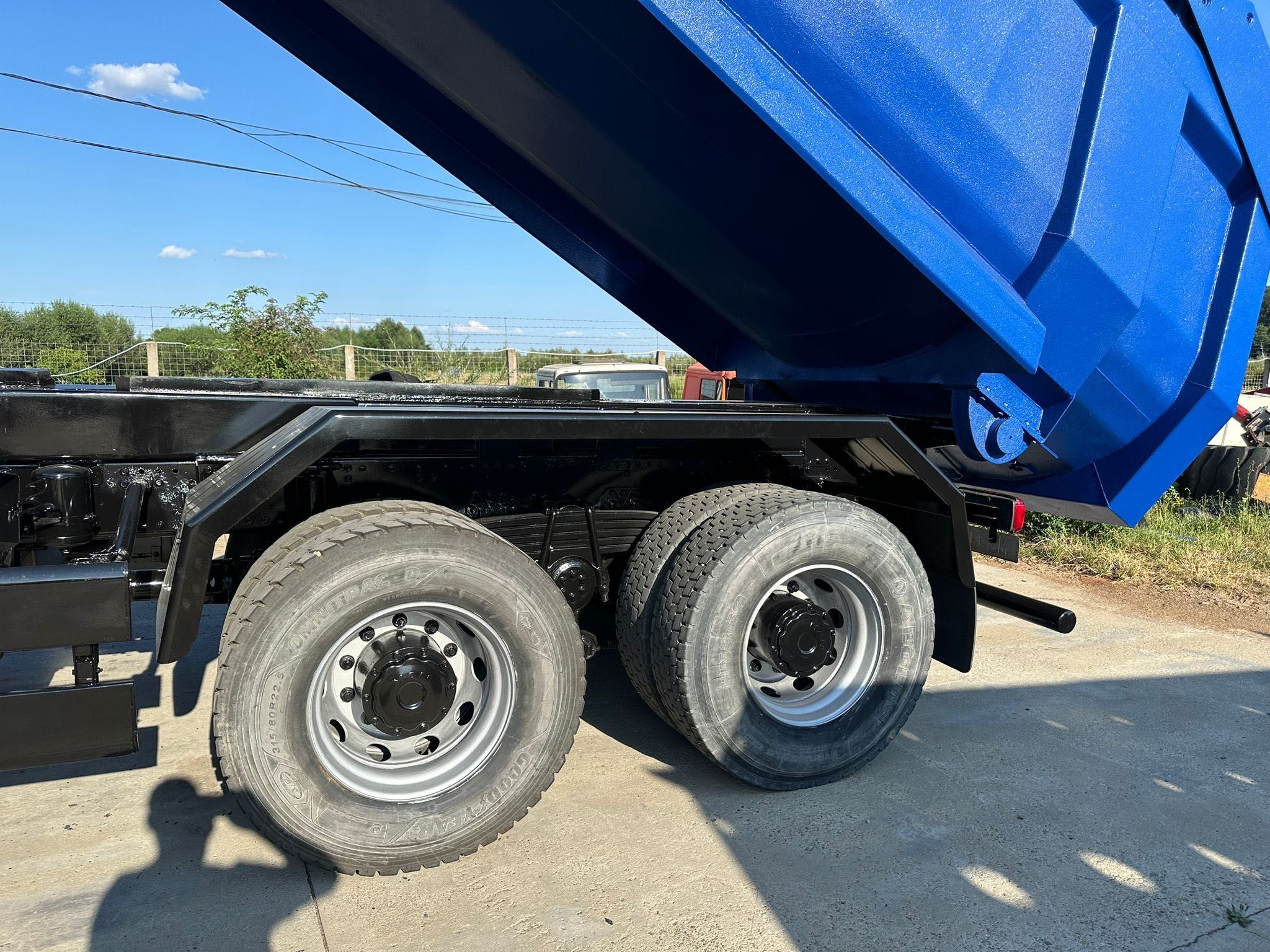 Man 6x6 basculabil