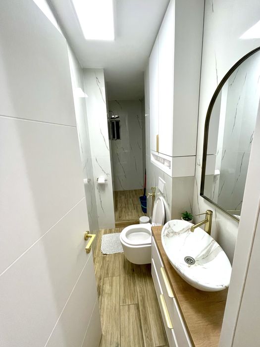 Apartament 3 camere de inchiriat