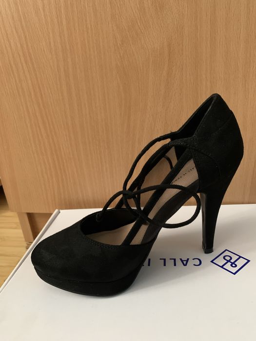 Pantofi  cu toc eleganti