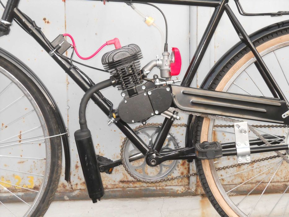 bicicleta cu motor  termic 2t