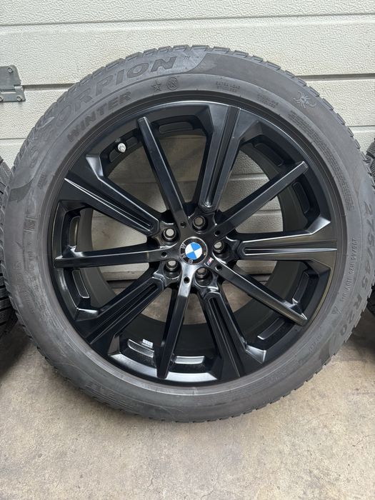 Jante 20 originale Bmw X5 G05 anvelope iarna runflat Pirelli 275/45R20