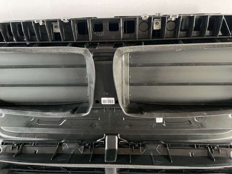 Tragar trager BMW X1 F48 deflector