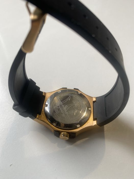 Часовник Maserati