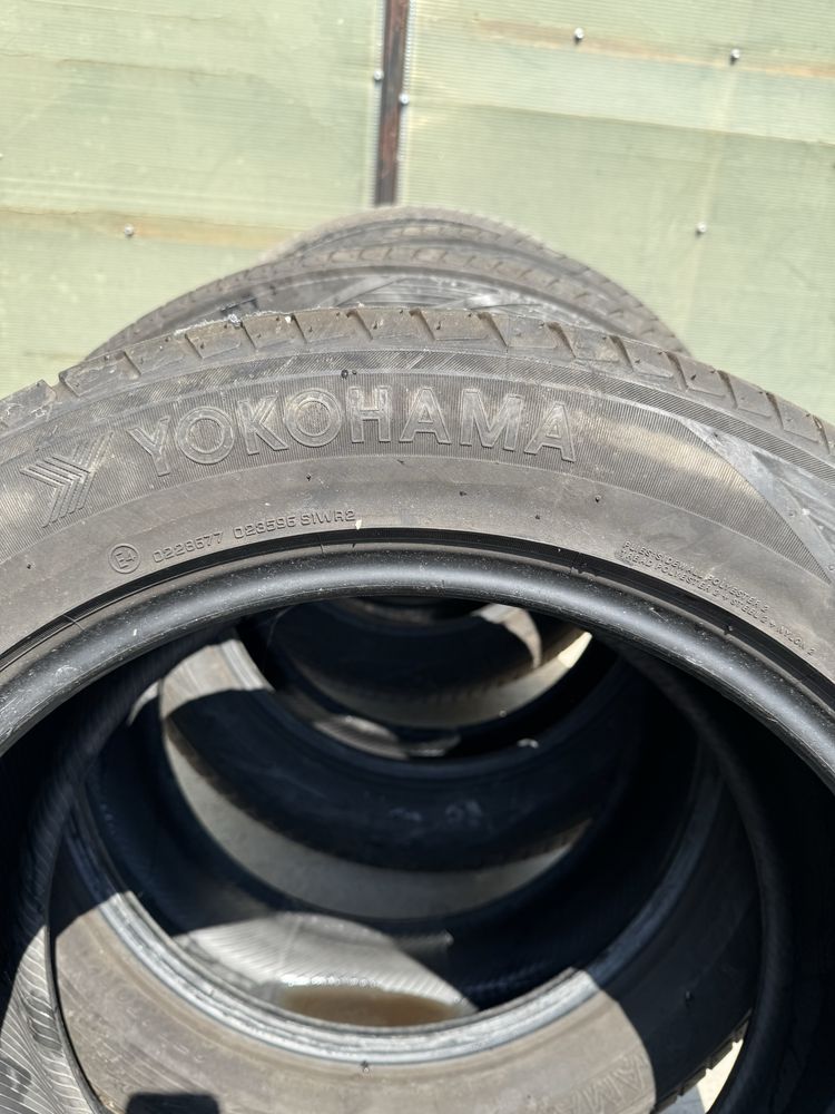Летни гуми Cooper Discoverer 275/50/20,дот 06/22 и 4 бр Yokohama