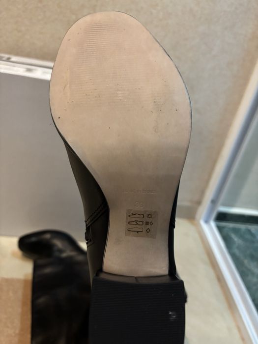 Дамски ботуши чизми номер 39