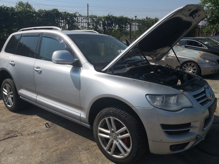 dezmembrez touareg motor vw touareg 3.0 euro 5 CASA CASC BKS BAC BMK