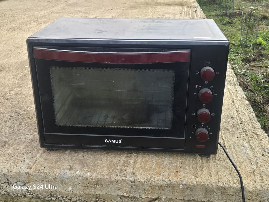 Cuptor Electric Samus cu rotisor