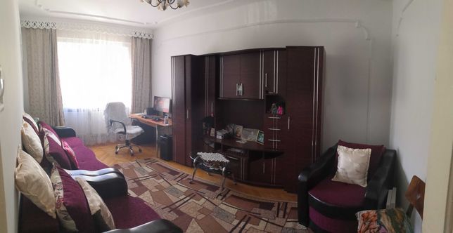 Apartament 3 camere decomandat Cvartal